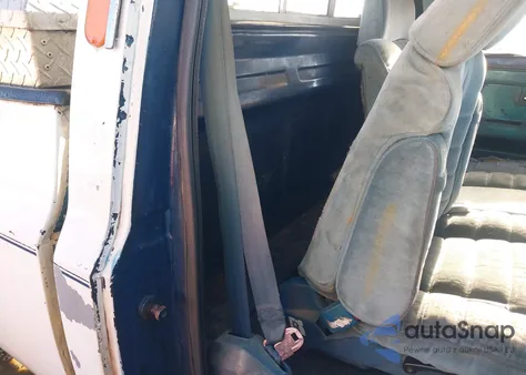 1984 Chevrolet C10 from USA, damaged, VIN 1GCCC14DXEF351039